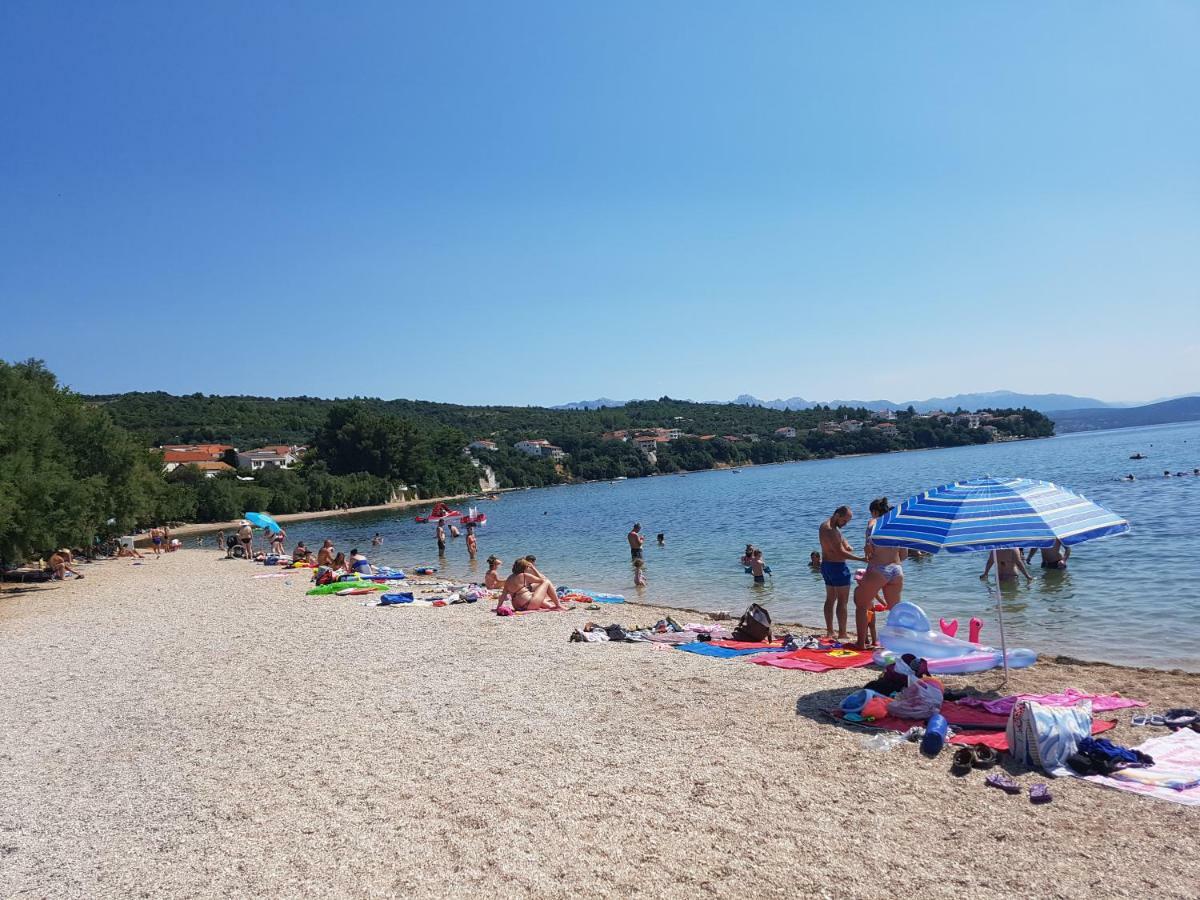 Appartamento Apartman Bura Posedarje Esterno foto